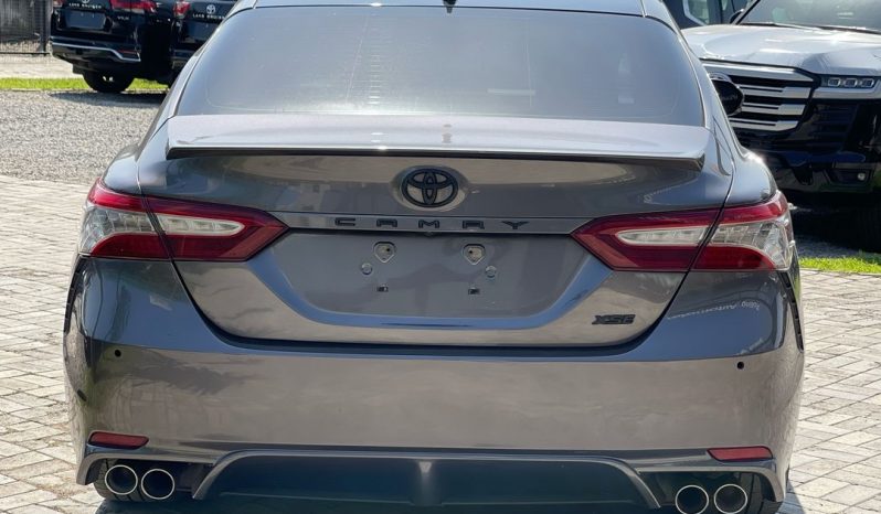 Clean Foreign Used 2018 Toyota Camry XSE full