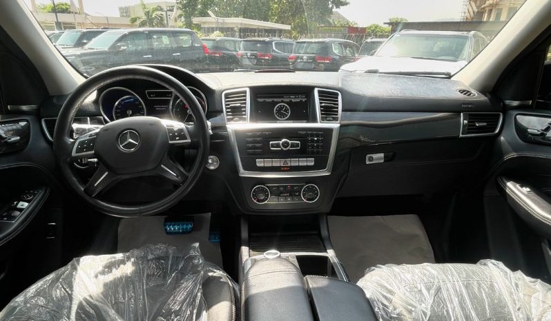 Clean Foreign Used 2015 Mercedes-Benz ML400 full