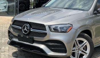 Clean Used 2021 Mercedes-Benz GLE450 full