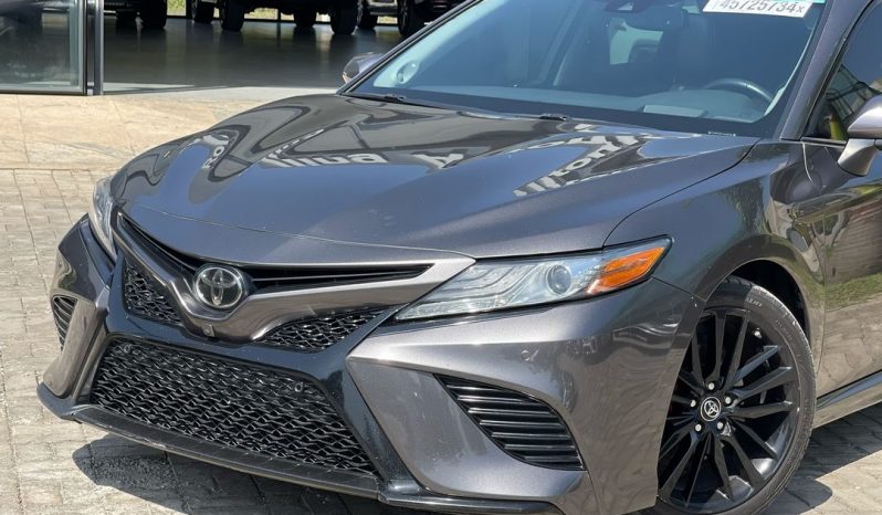 Clean Foreign Used 2018 Toyota Camry XSE full