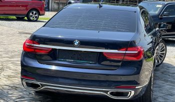 Clean Foreign Used 2017 BMW 740E E-DRIVE HYBRID full