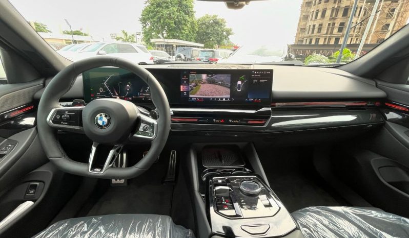 Brand New 2025 BMW 530i XDRIVE full