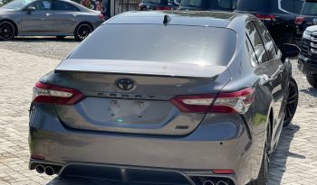 Clean Foreign Used 2018 Toyota Camry XSE full