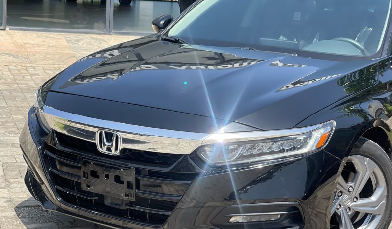 Clean Foreign Used 2020 Honda Accord full