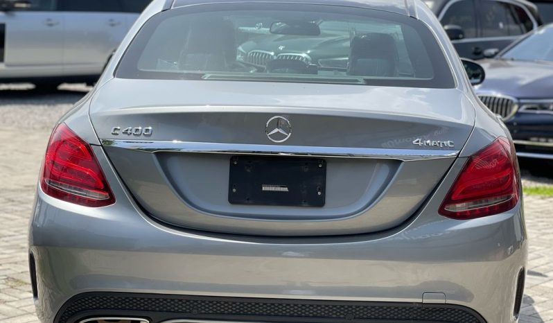 Clean 2015 Mercedes-Benz C400 full