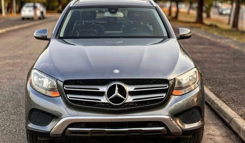 Foreign Used 2016 Mercedes Benz GLC300 full