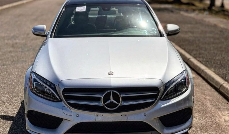 Clean Foreign Used 2016 Mercedes C300 4matic full