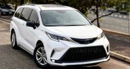 Foreign Used 2021 Toyota Sienna XSE Hybrid