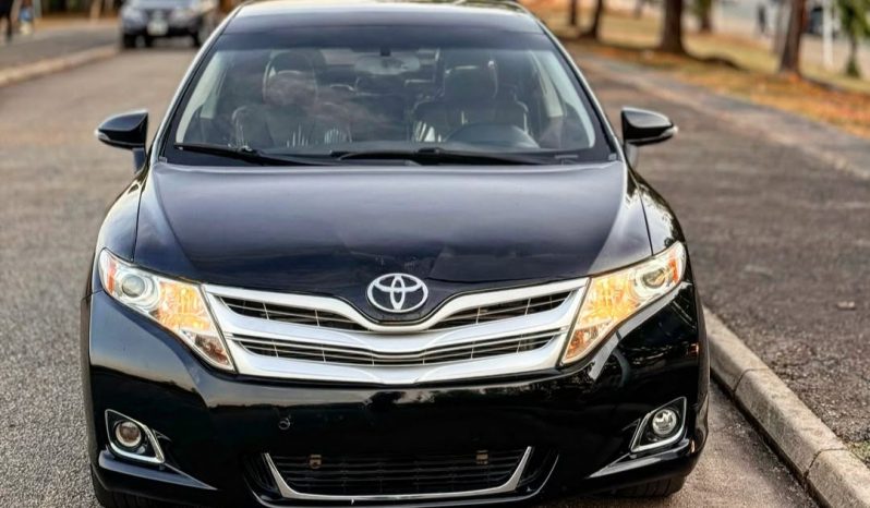 Foreign Used 2017 Toyota Venza V6 full