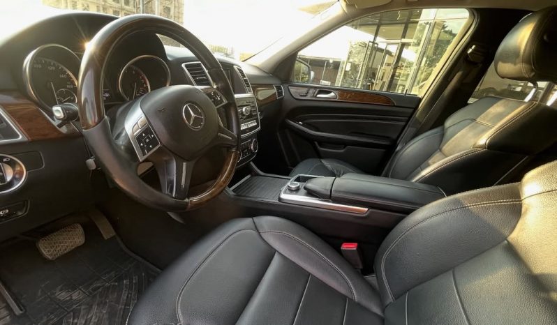 Clean 2013 ML350 Mercedes-Benz full