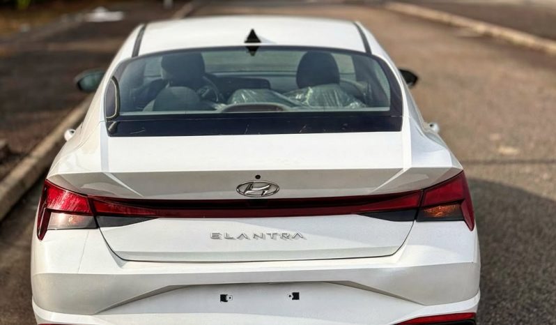 Foreign Used 2021 Hyundai Elantra full