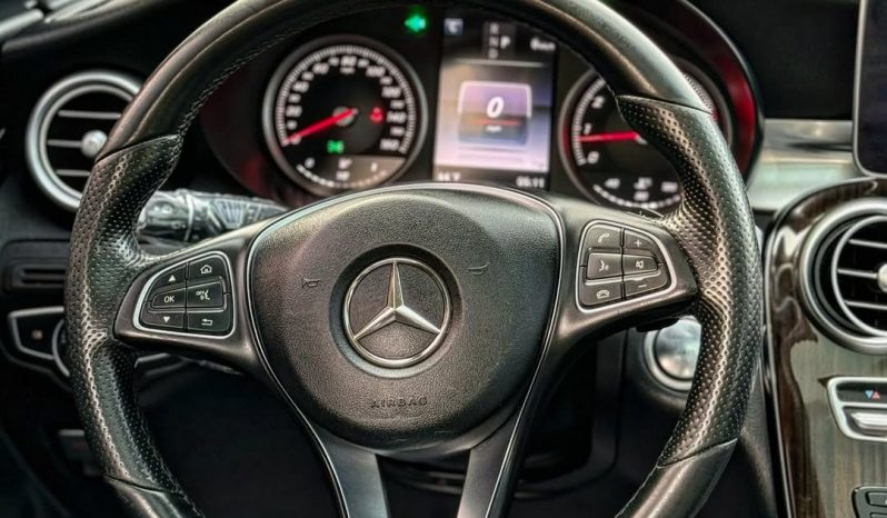 Foreign Used 2016 Mercedes Benz GLC300 full