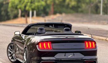 Clean Foreign Used 2022 Ford Mustang Cabriolet V6 full